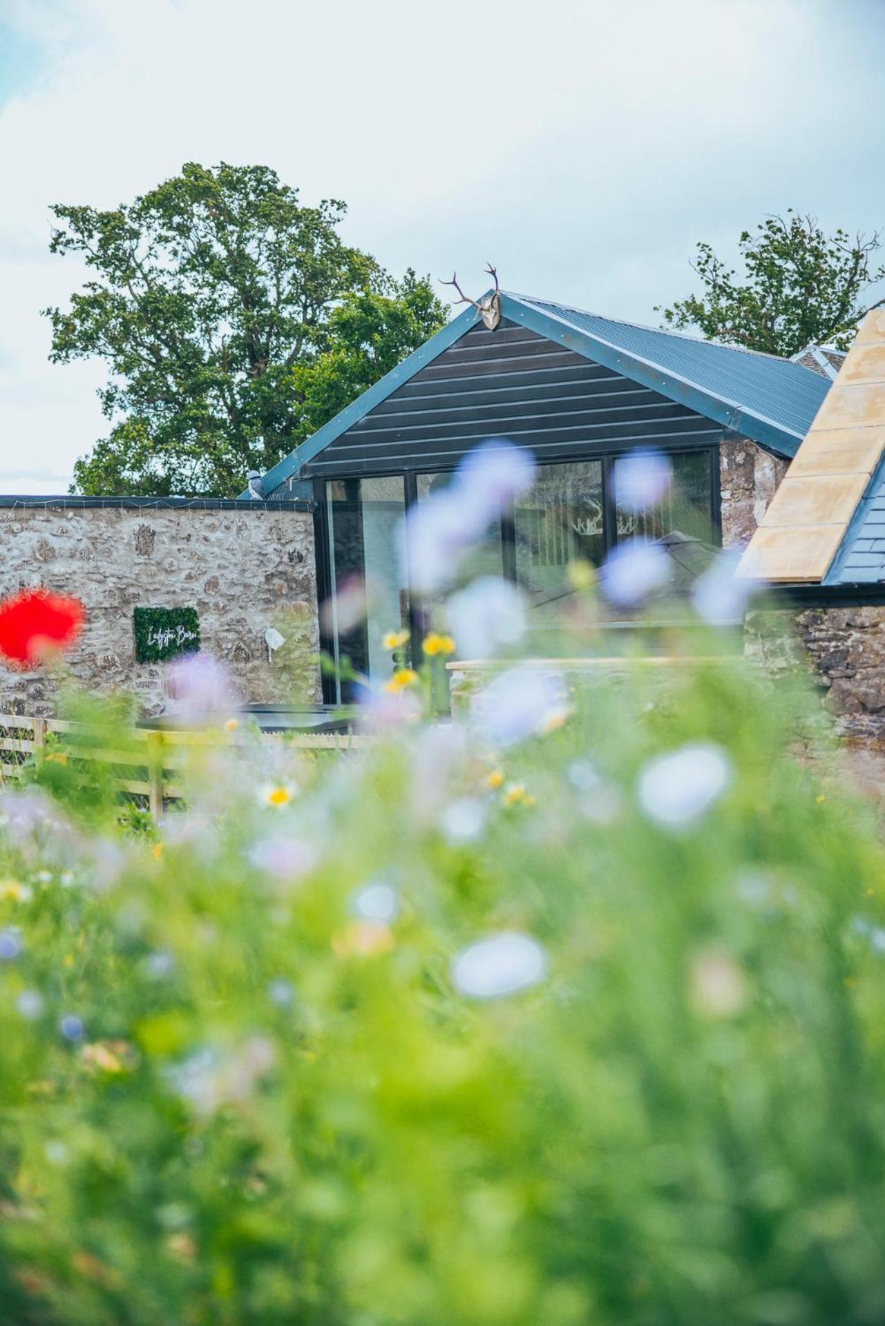 Ladyston Barn Villa Muthill Bagian luar foto